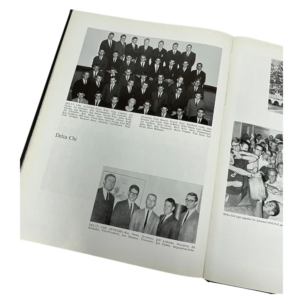 The Mirage 1965 DePauw University Yearbook Greencastle Indiana Alumni‎ Book